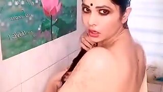 Aabha Paul Shower