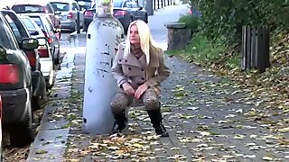 Girls peeing in public and making a sexy mess